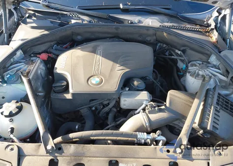 2015 BMW 528I xDrive из США, поврежденный, VIN WBA5A7C50FD628710